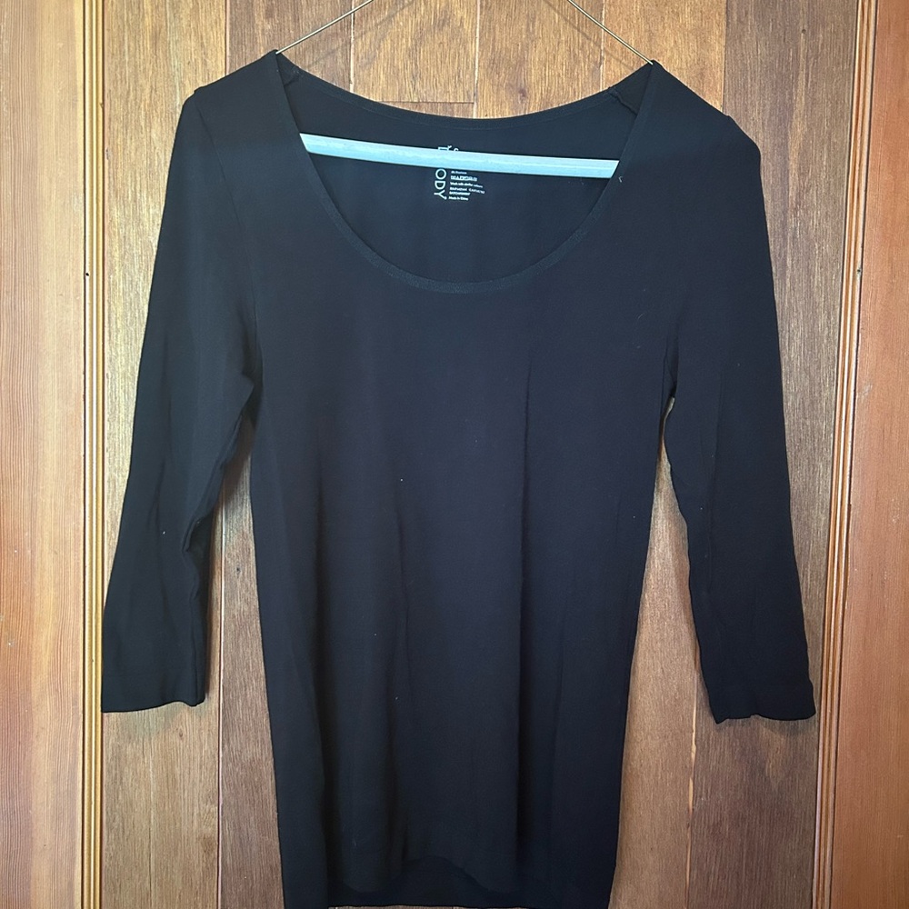 Boody 3/5 length t. Never worn.